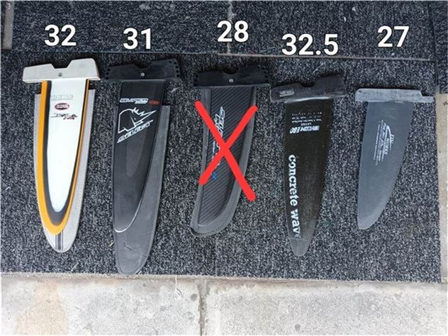 JP Australia Isonic 94L, Oes Ice 85, Fins