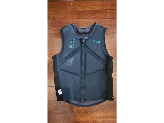 2022 Ion Vector Vest Large