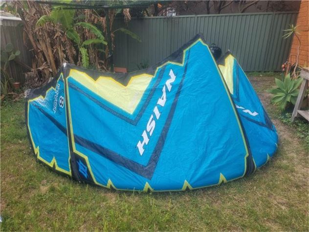 2018 Naish Pivot - 8 metre