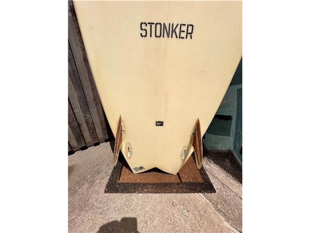 Stonker Twin Fin - 9' 6", 30 inches