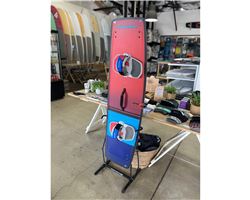 Naish Hero 135 cm kitesurfing twintip