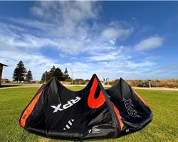 Slingshot Rpx V2 + Bar + Board + Boots 11 metre kitesurfing kite