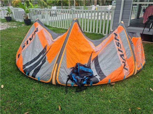 2016 Naish Pivot - 9 metre