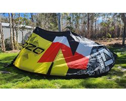 Ozone Zephyr V1 17 metre kitesurfing kite