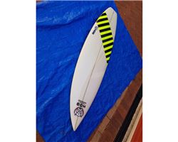 Hog Custom With Free Accessories Square Tail Thruster 6' 2" surfing shortboards (under 7')