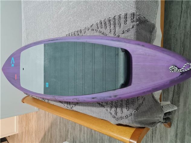 2023 Duotone Downwind Sls - 6' 10", 95 Litres