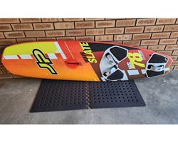 JP Australia Waveslate 86 litre 218 cm windsurfing board