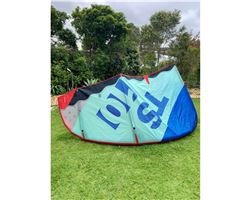 Best Ts 10 metre kiteboarding kite