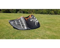 Naish Pivot Le S25 9 metre kiteboarding kite