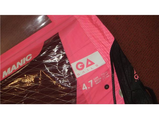 2017 Gaastra Gaastra Manic 4.7  B    2017 - 4.7 metre