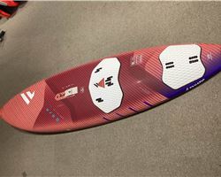 Fanatic Grip 92 litre 226 cm windsurfing board