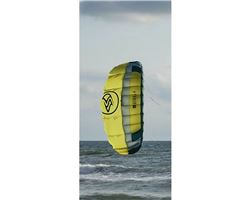 Flysurfer Hybrid 7.5 metre kitesurfing kite