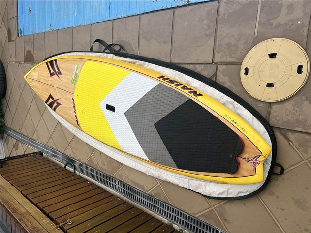 Naish Hokua - 9' 0", 29 inches