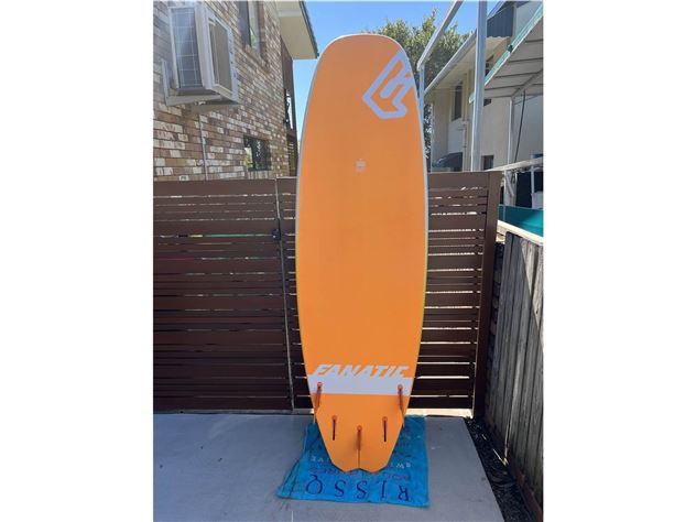 2017 Fanatic Stubby - 8' 8", 30 inches