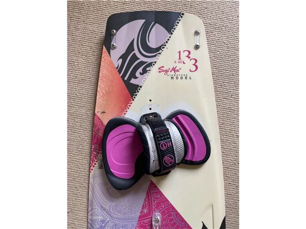 2014 Cabrinha Susi Mai Signature Model Xo Siren