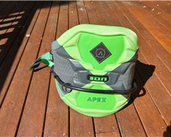  Ion Apex Harness Xl (Like New) kiteboarding accessorie