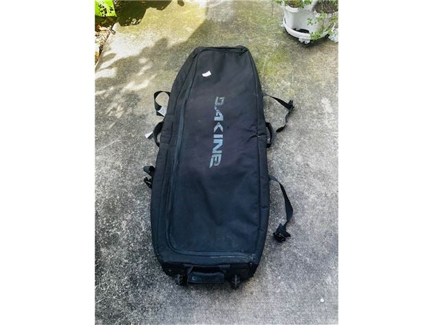 Dakine Roller Bag & Harness