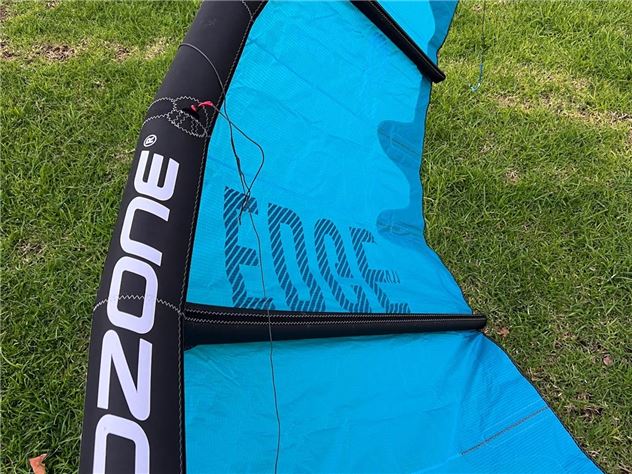 2023 Ozone Edge V11 - 6 metre