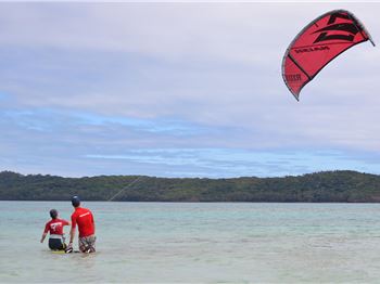 How to make the most of your kids kiteboarding lessons. - Kitesurfing News