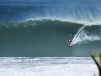 The Mexican Pipeline Goes OFF for Puerto Escondido Challenge - Surfing News