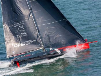 Comanche smashes Transatlantic Record - 5days 14hrs 21min! - Sailing News