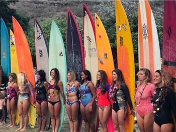 Queen of the Bay - Huge Red Bull Event is on NOW! - Surfing News