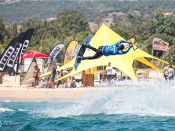 GKA Kiteboarding "Air Games" world tour - first rounds - Kitesurfing News