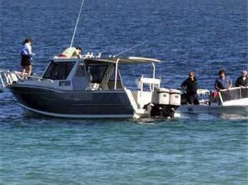 Man taken by shark at Port Kennedy, WA - Fishing News