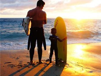 "Dad used to pay me to come surfing" - Surfing News