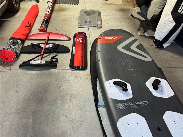 2023 Severne Alien 145