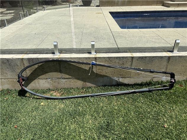 Aeron Carbon 100% Boom 200-250Cm