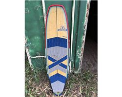 Slingshot Screamer kiteboarding surfboard