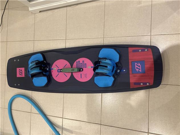 2021 Duotone  - 8 metre