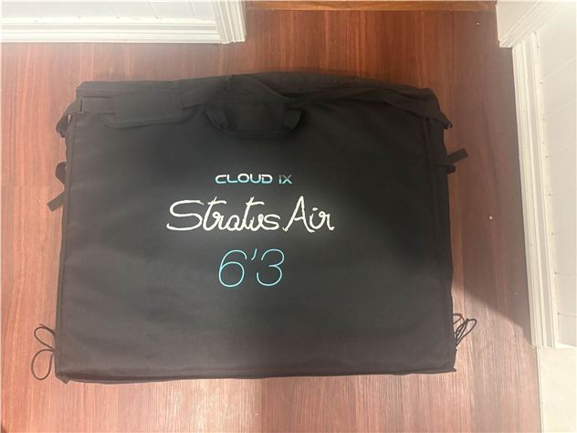 2025  Stratus Air Inflatable Foil Board - 6' 3", 90 Litres