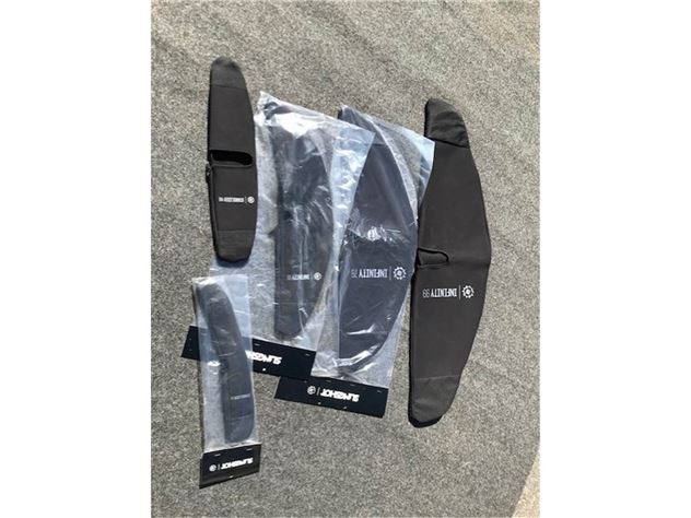 2024 Slingshot Neoprene Covers