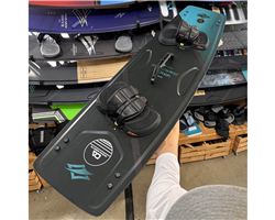 Naish Motion Nvision 134 cm kiteboarding twintip