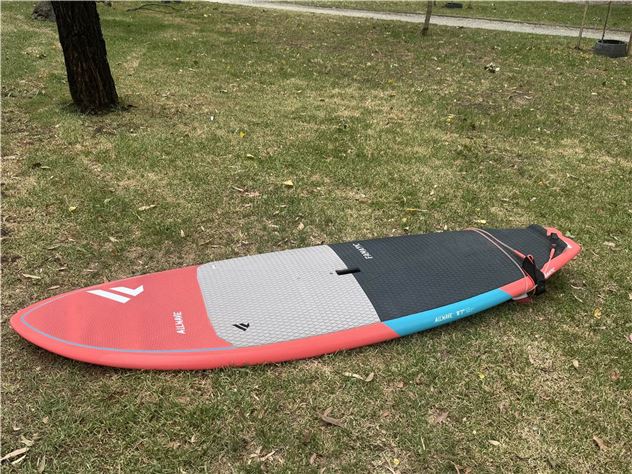 2024 Fanatic Allwave - 8' 7", 31 inches