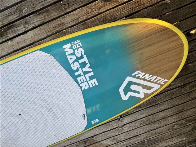 Fanatic Stylemaster - 9' 0", 29 inches