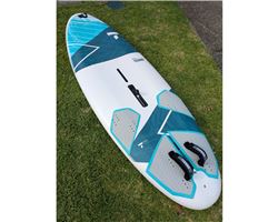 Bic 160D 160 litre 255 cm windsurfing board