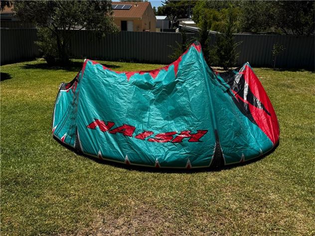 2019 Naish Pivot - 8 metre