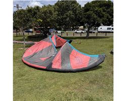 Duotone Juice 15 metre kitesurfing kite