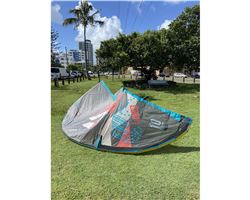 Duotone Evo D-Lab 10 metre kiteboarding kite