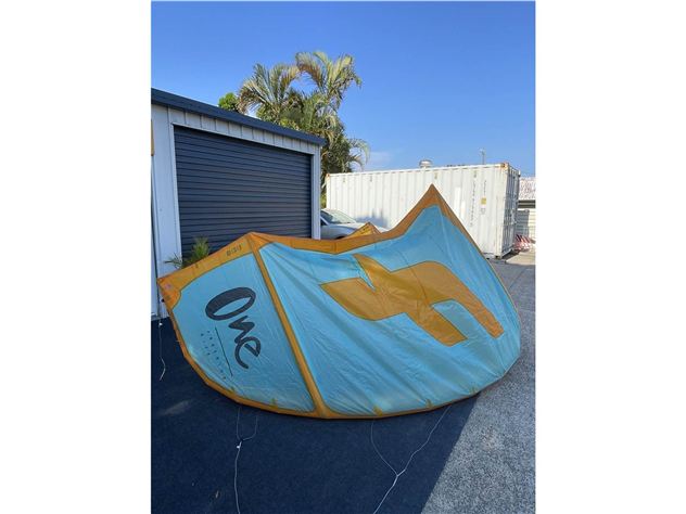 2022 F-One One - 11 metre