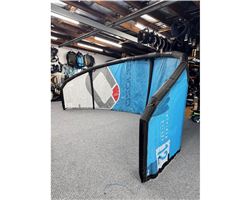 Ozone Reo V6 12 metre kitesurfing kite