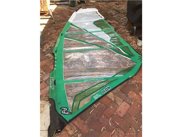 2010 Simmer Style Icon - 4.7 metre