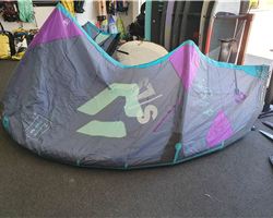 Duotone Dice Sls 8 metre kitesurfing kite
