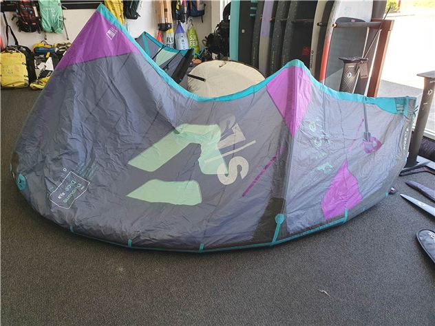 2022 Duotone Dice Sls - 8 metre