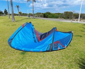 2018 Naish Pivot - 8 metre