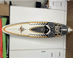 JP Australia Real World Wave 76 76 litre 230 cm windsurfing board