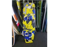 Duotone Jaime Sls 136 cm kitesurfing twintip